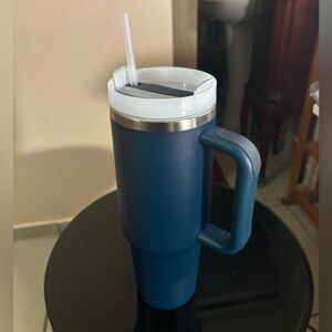 Stanley alike tumbler 60oz